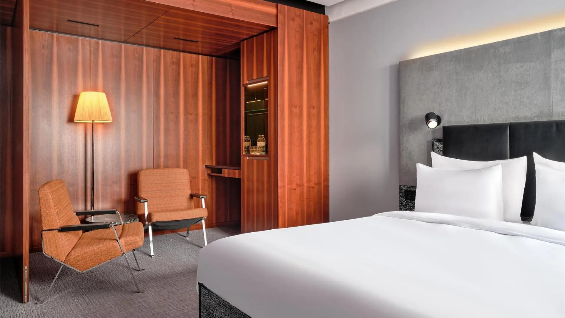 Radisson Blu Das Triest Hotel, Viena 4*,  Austria