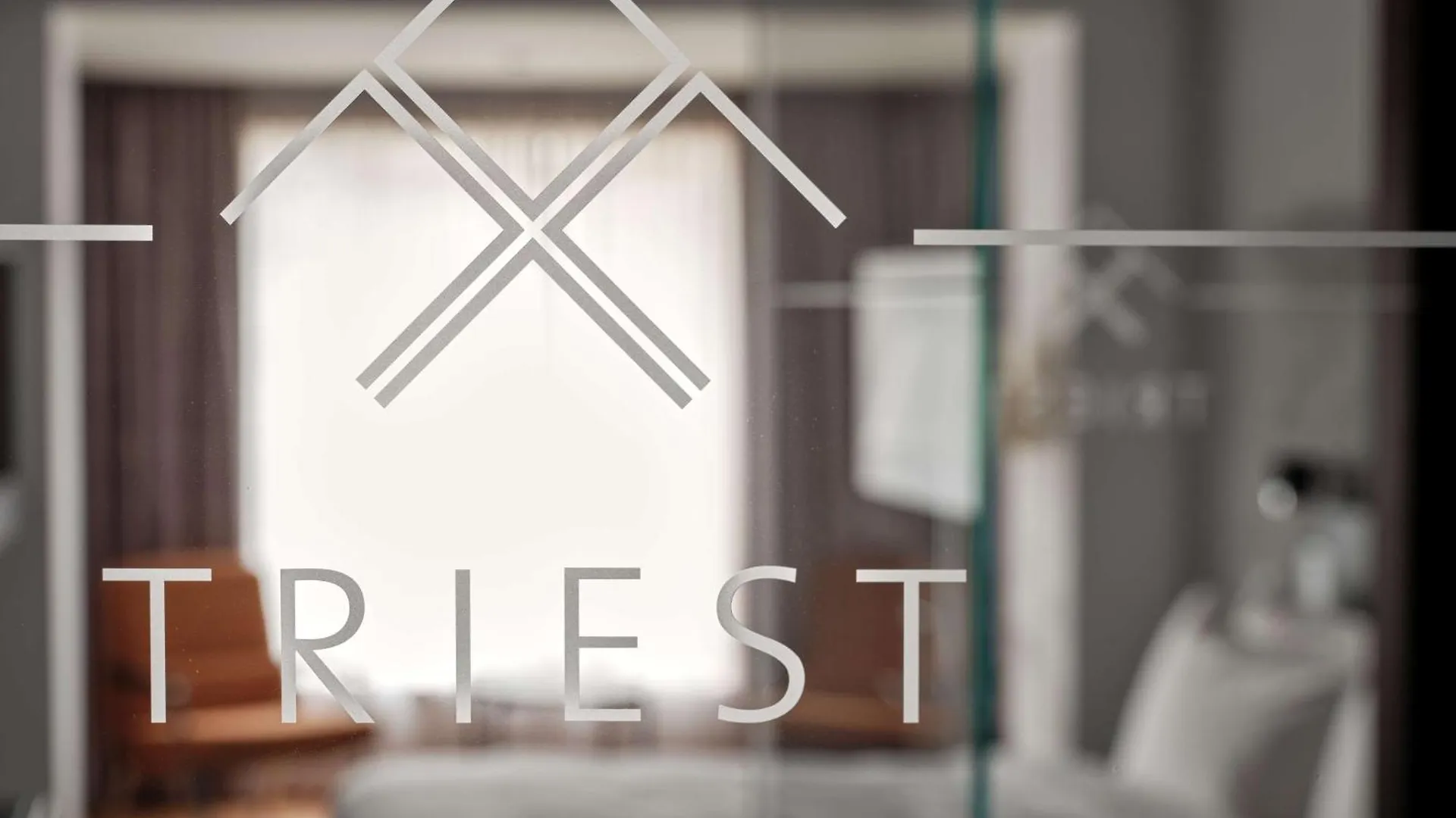 Radisson Blu Das Triest Hotel, וינה מלון